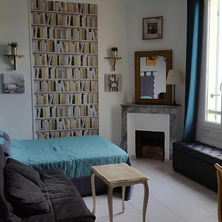 Studio Le Pescadou, Climatise Et Lumineux, A Deux Pas Des Plages Et De La Gare * Saint-Raphaël